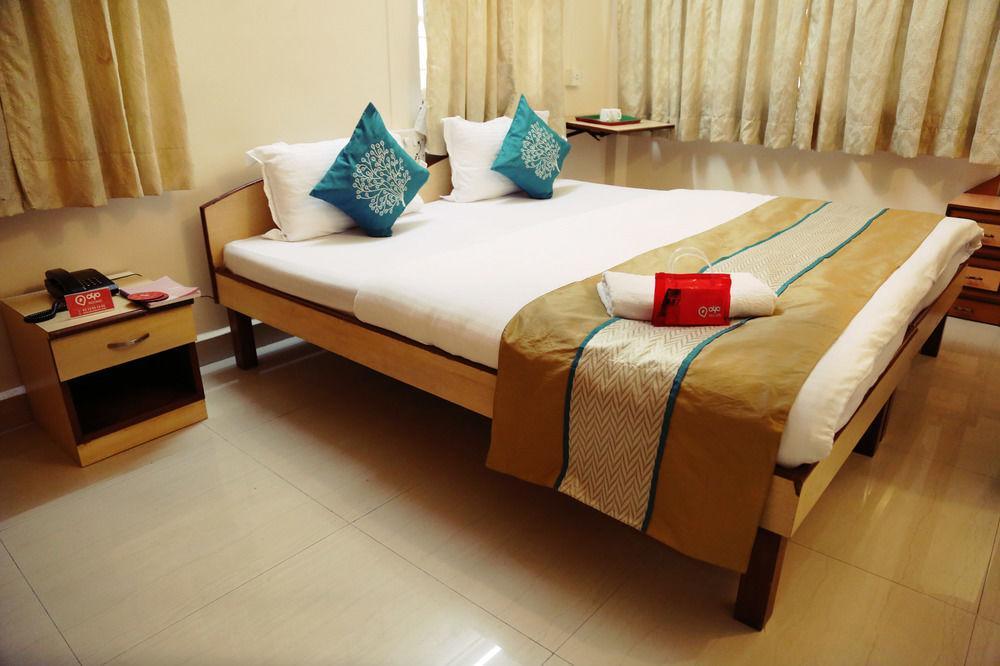 Oyo 946 Royce Studio 3* Pune